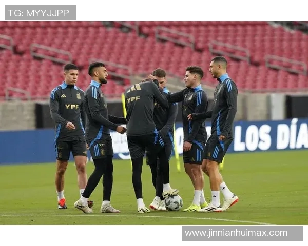 卡尔平辞去莫斯科迪纳摩主教练职务全力以赴投入国家队工作